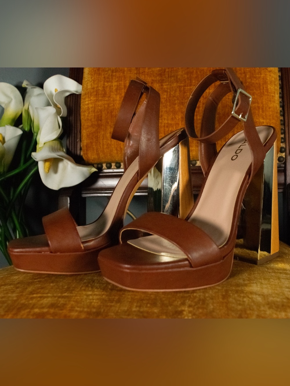 SIZE 6.5 ALDO Brown Gold Block Platform Heels